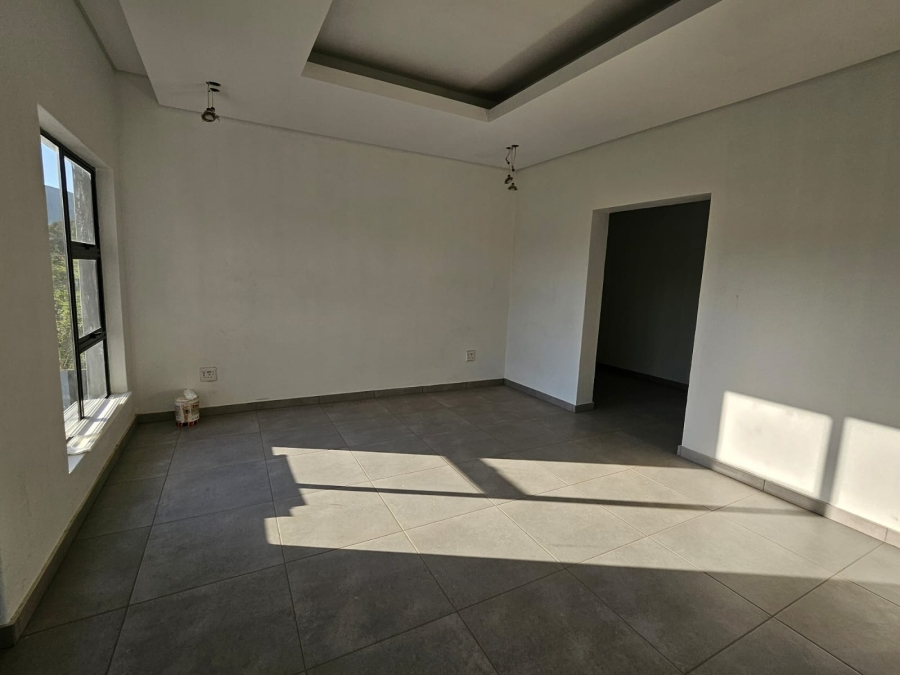 7 Bedroom Property for Sale in Melodie North West